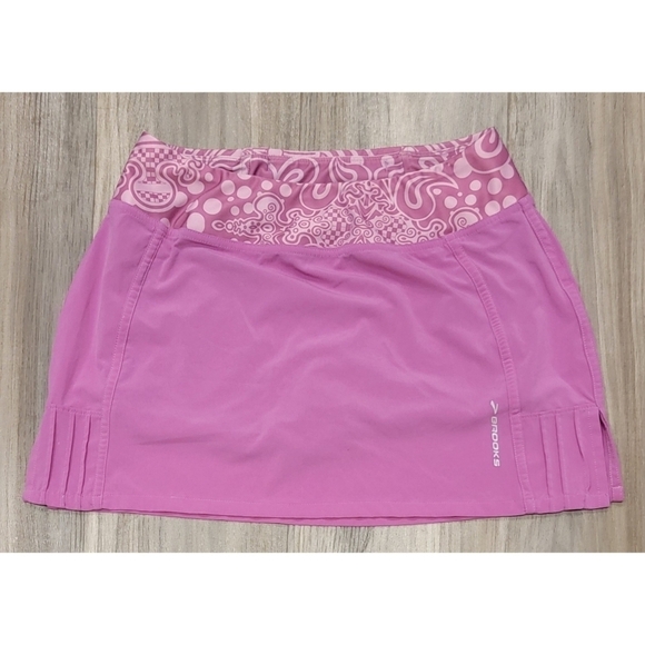 Brooks Women's Chaser Skort size small - Picture 1 of 10